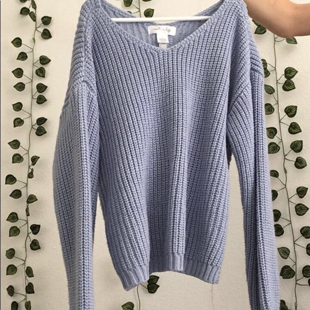 Tillys Girls Size 10/12 Light Blue Sweater with Knot in Back